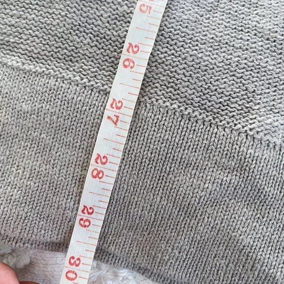 Brandy Melville Zip Up Cropped Knit Long Sleeve Sweater Gray Pullover S - Picture 7 of 9